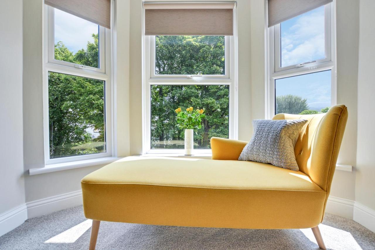 Quay House, North Coast 6 Bedroom Holiday Home 밸리캐슬 외부 사진